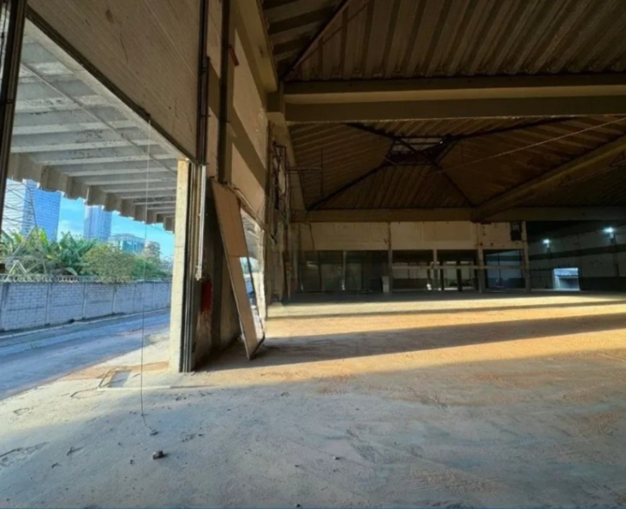 Galpão para alugar em Alphaville, Galpão para alugar em Barueri, Galpão Industrial para alugar em Alphaville Empresarial em Barueri.