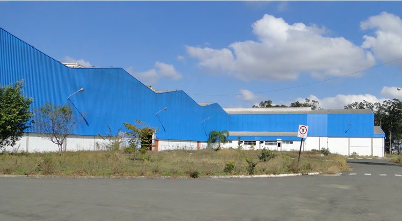 Galpão industrial monousuário para alugar em Sorocaba à 1 Km da Castelinho