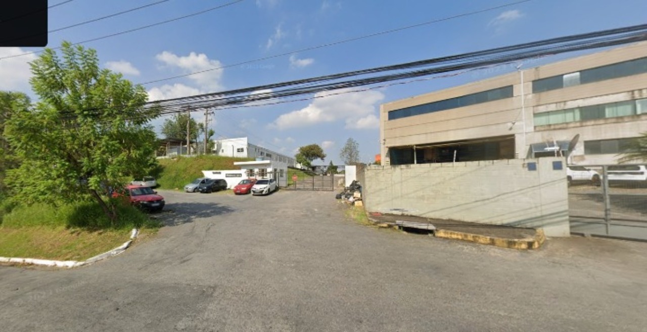 Galpão para alugar em barueri com fácil acesso à rodovia cas