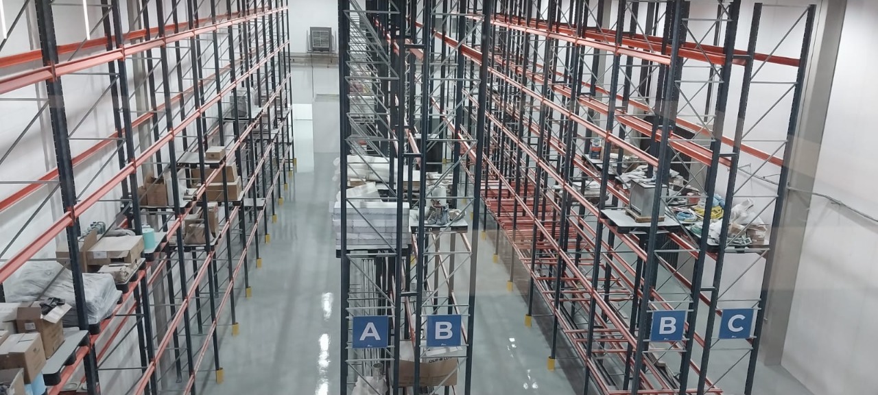 Galpão para alugar em Alphaville, Galpão para alugar em Barueri, Galpão Industrial para alugar em Alphaville Empresarial em Barueri.