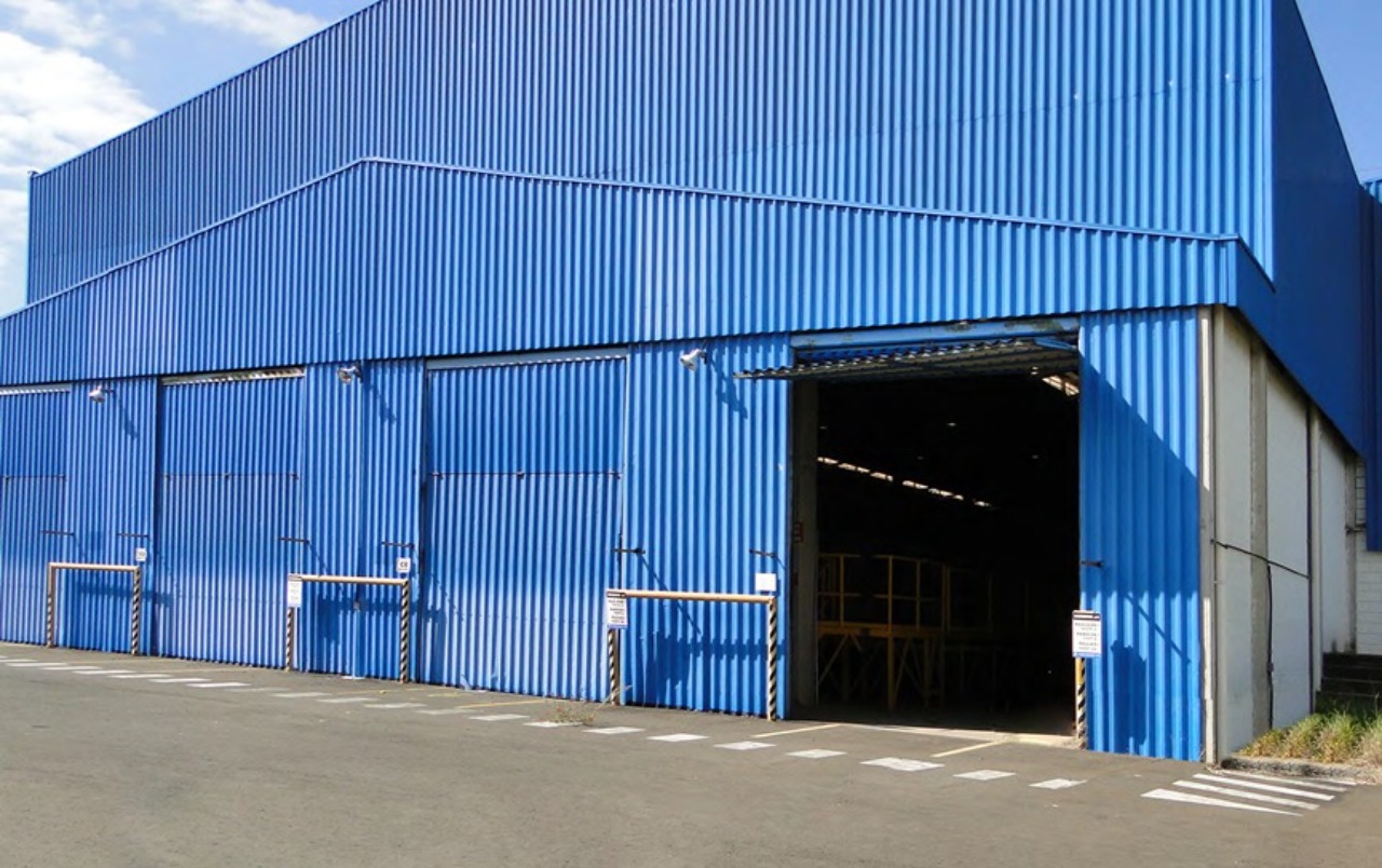 Galpão industrial monousuário para alugar em Sorocaba à 1 Km da Castelinho
