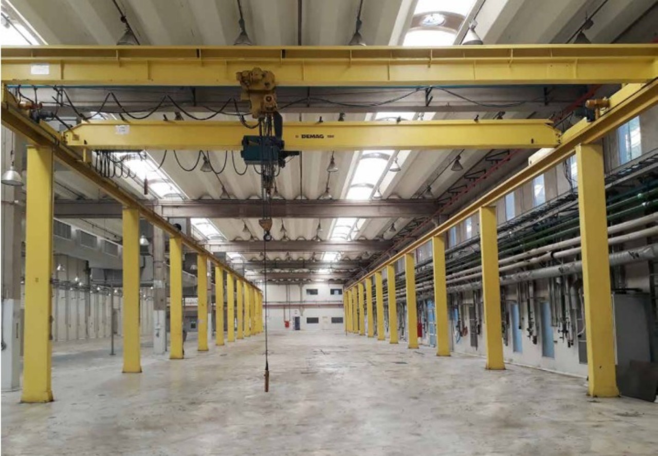 Galpão industrial para alugar em Sorocaba com docas, pé-direito alto, pátio para caminhões e excelente localização.