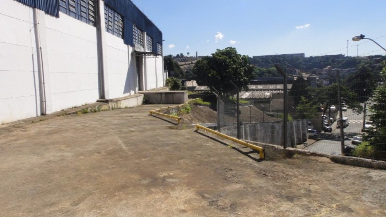 Galpão para alugar em barueri