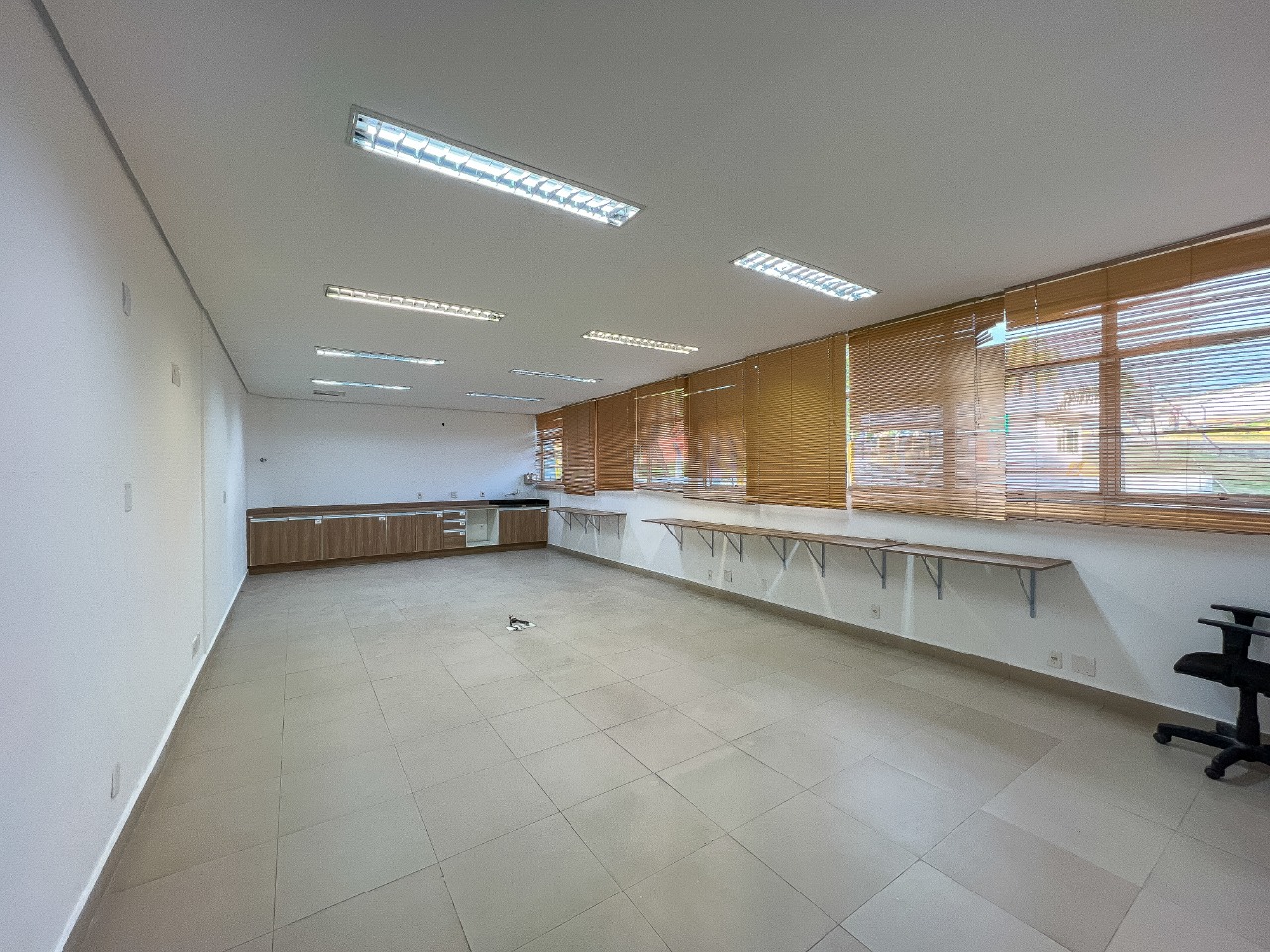 Galpão para alugar em Sorocaba, 7.032m², Localizado no bairro Cajuru do Sul