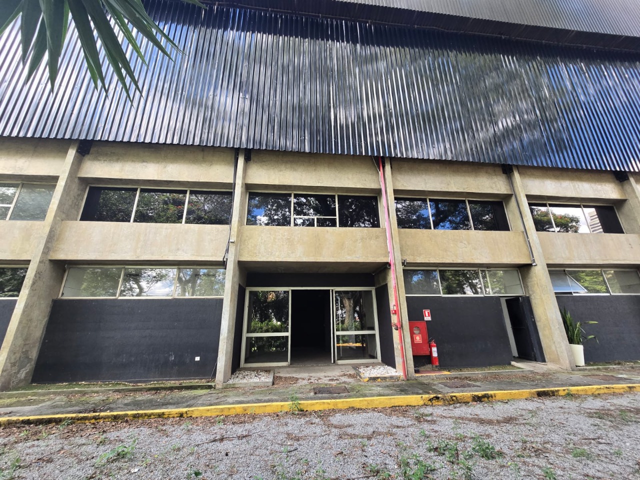 Galpão para alugar em alphaville empresarial, barueri, monou