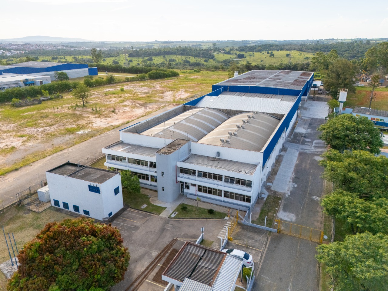 Galpão para alugar em Sorocaba, 7.032m², Localizado no bairro Cajuru do Sul