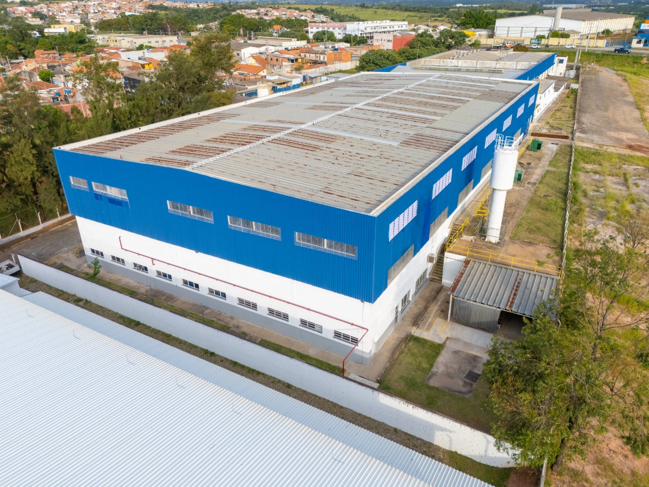 Galpão para alugar em Sorocaba, 7.032m², Localizado no bairro Cajuru do Sul