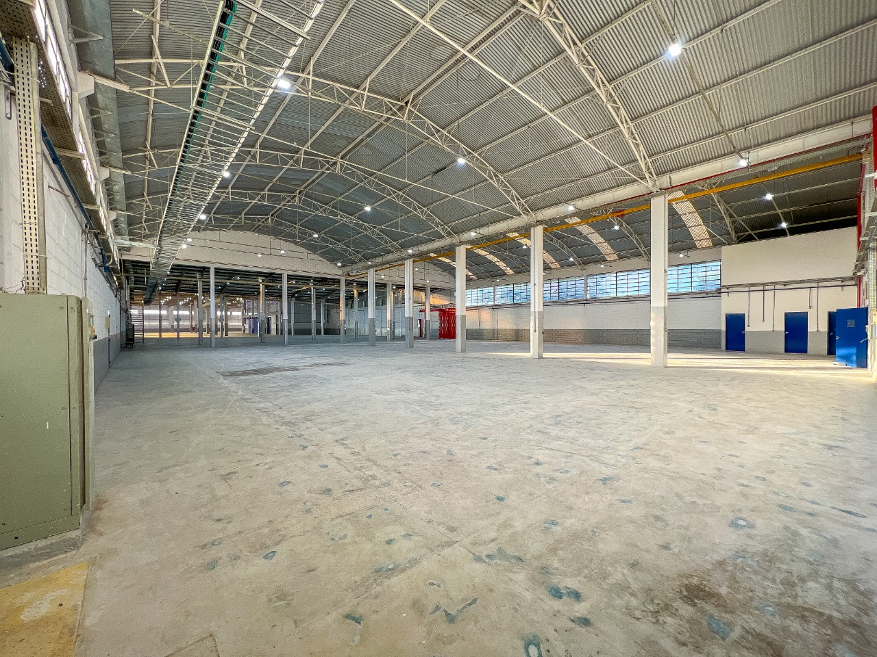 Galpão para alugar em Sorocaba, 7.032m², Localizado no bairro Cajuru do Sul