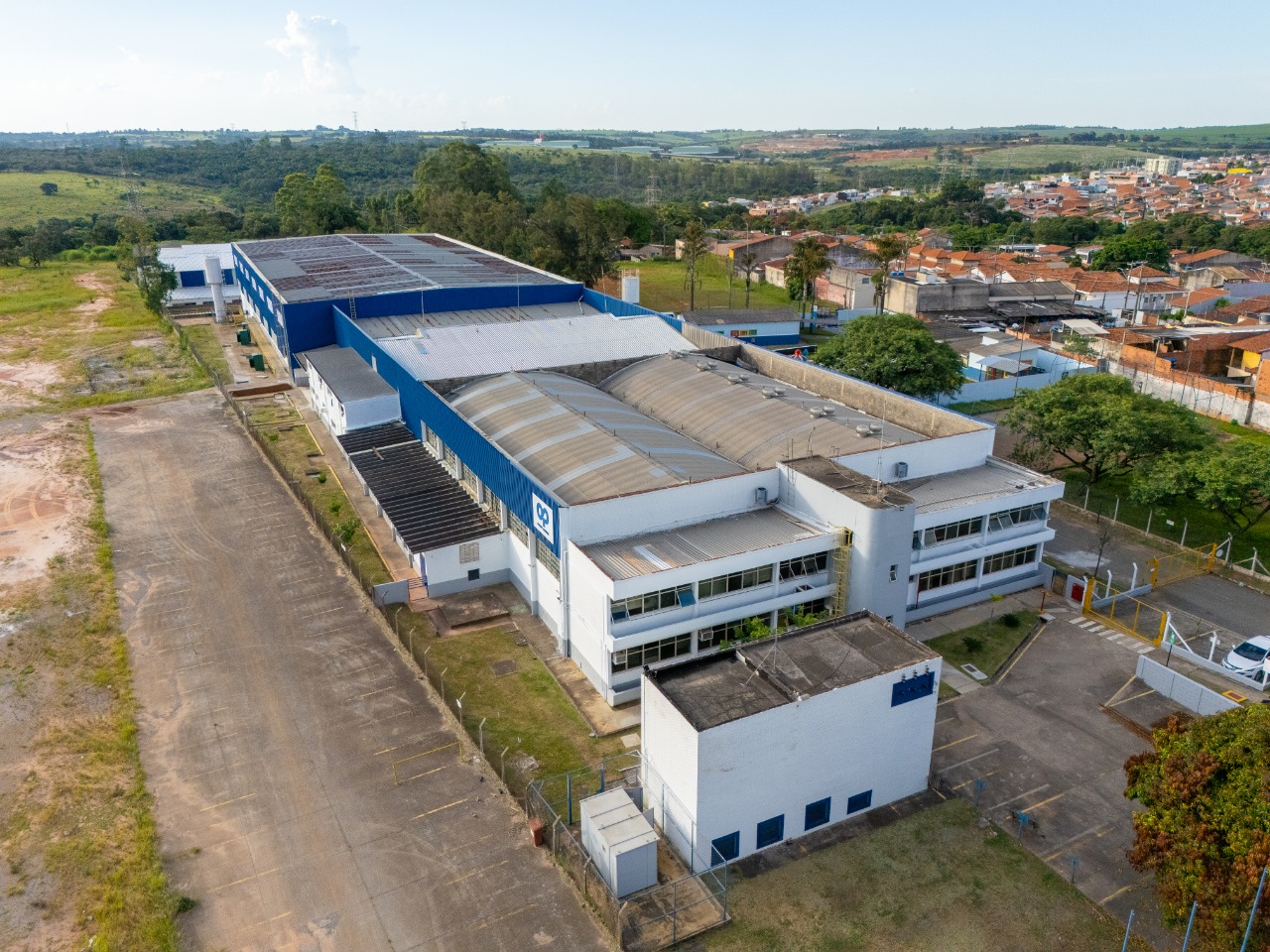 Galpão para alugar em Sorocaba, 7.032m², Localizado no bairro Cajuru do Sul