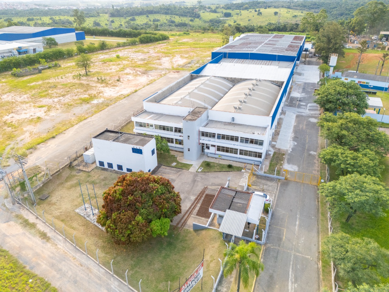 Galpão para alugar em Sorocaba, 7.032m², Localizado no bairro Cajuru do Sul