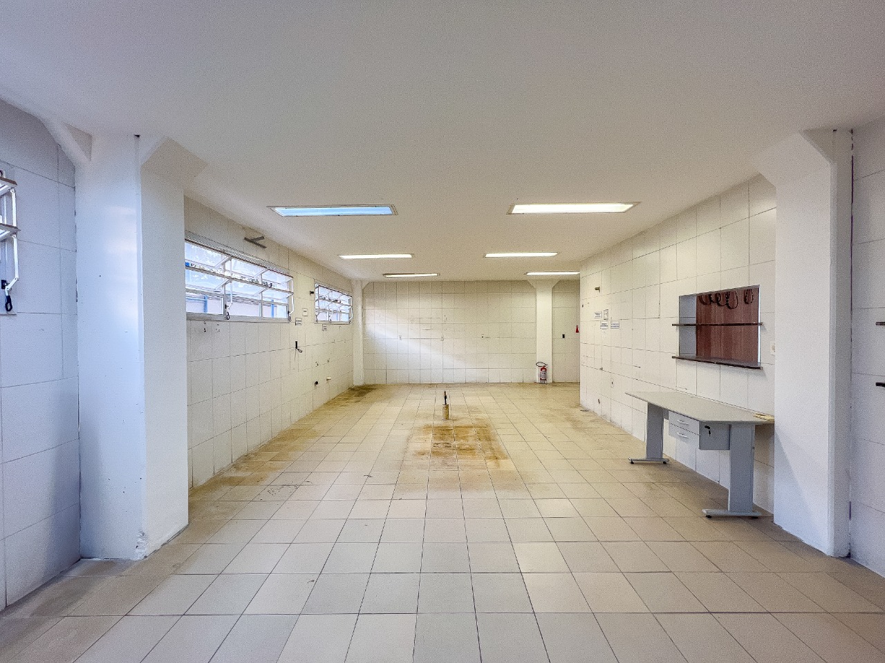 Galpão para alugar em Sorocaba, 7.032m², Localizado no bairro Cajuru do Sul