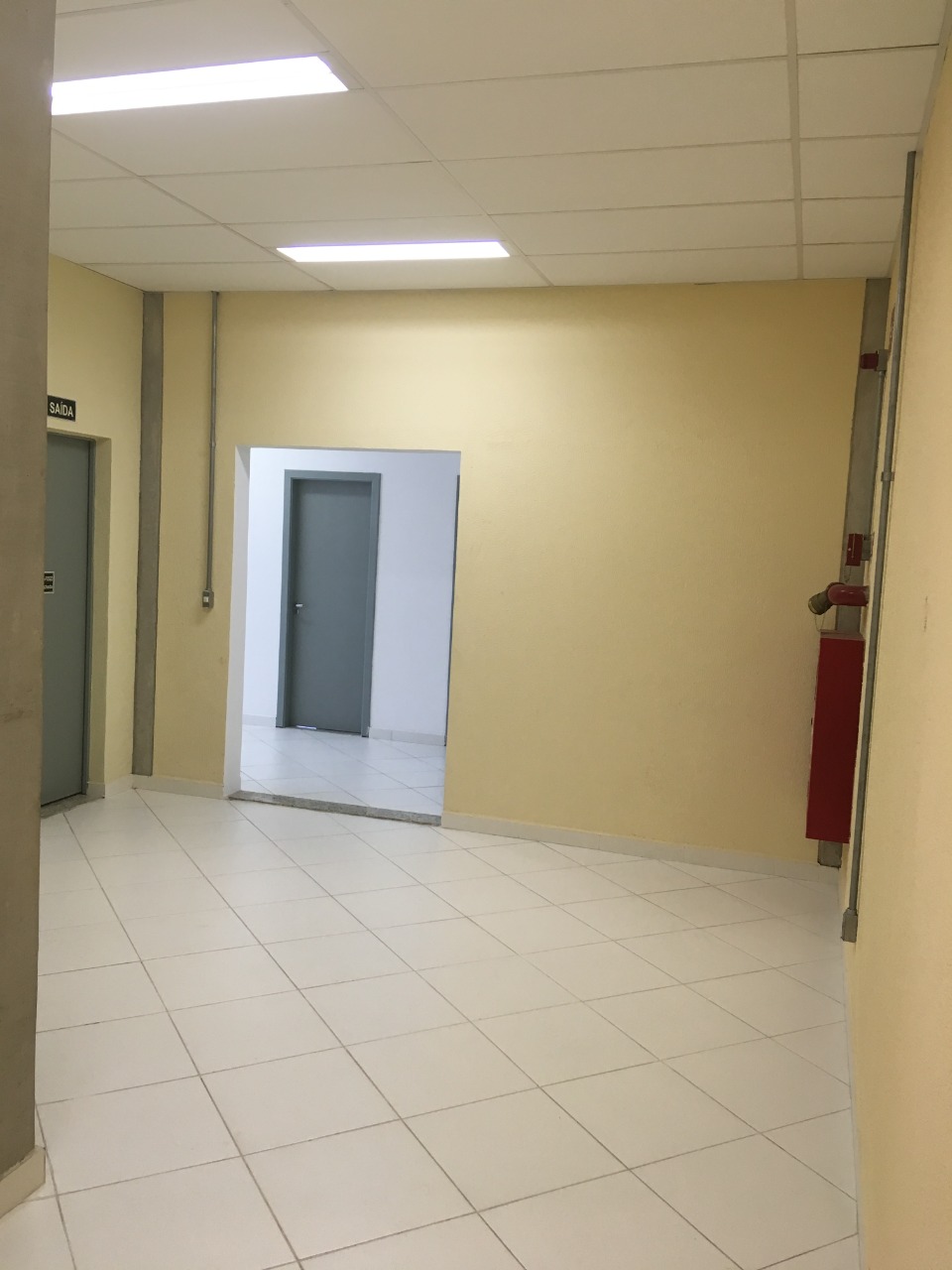 Galpão para alugar em barueri em condomínio