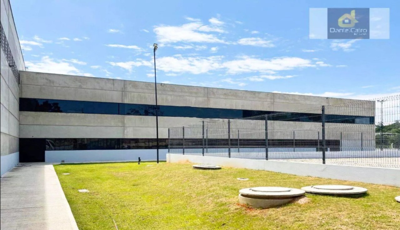 Galpão para alugar em Sorocaba em condomínio fechado