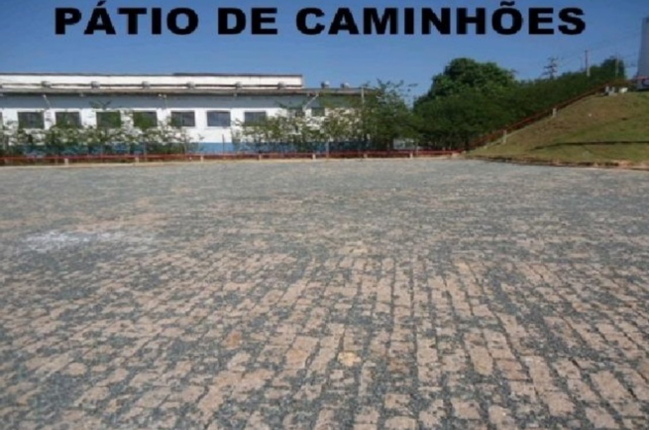 Galpão para alugar em Sorocaba em condomínio fechado