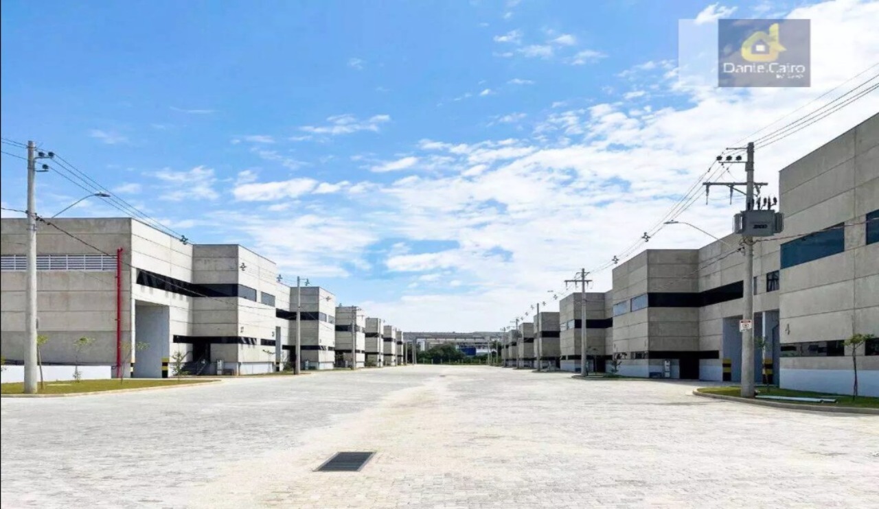 Galpão para alugar em Sorocaba em condomínio fechado