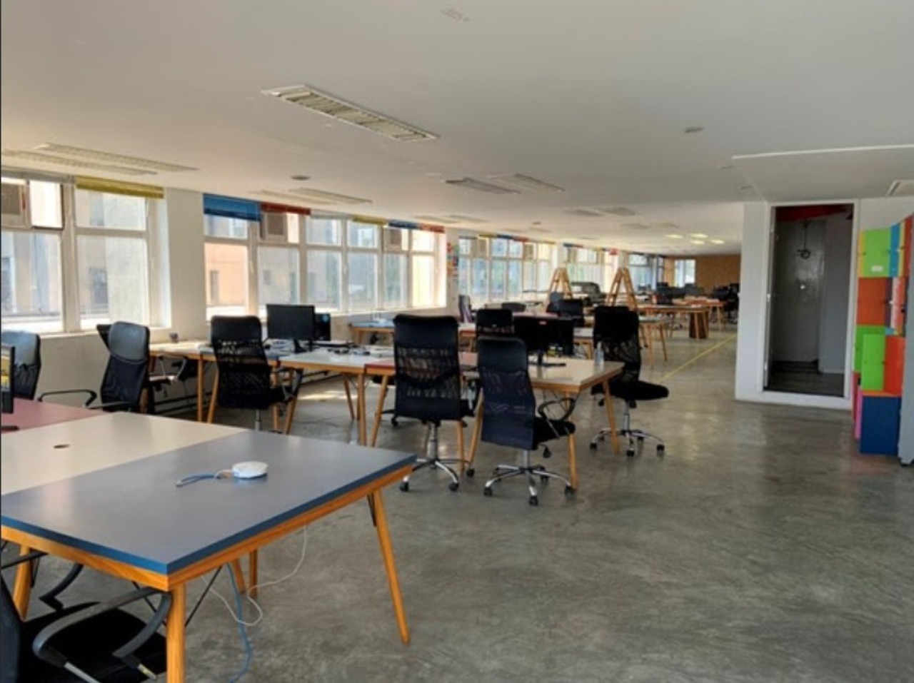 Sala comercial à venda em São Paulo na Faria Lima (com renda)