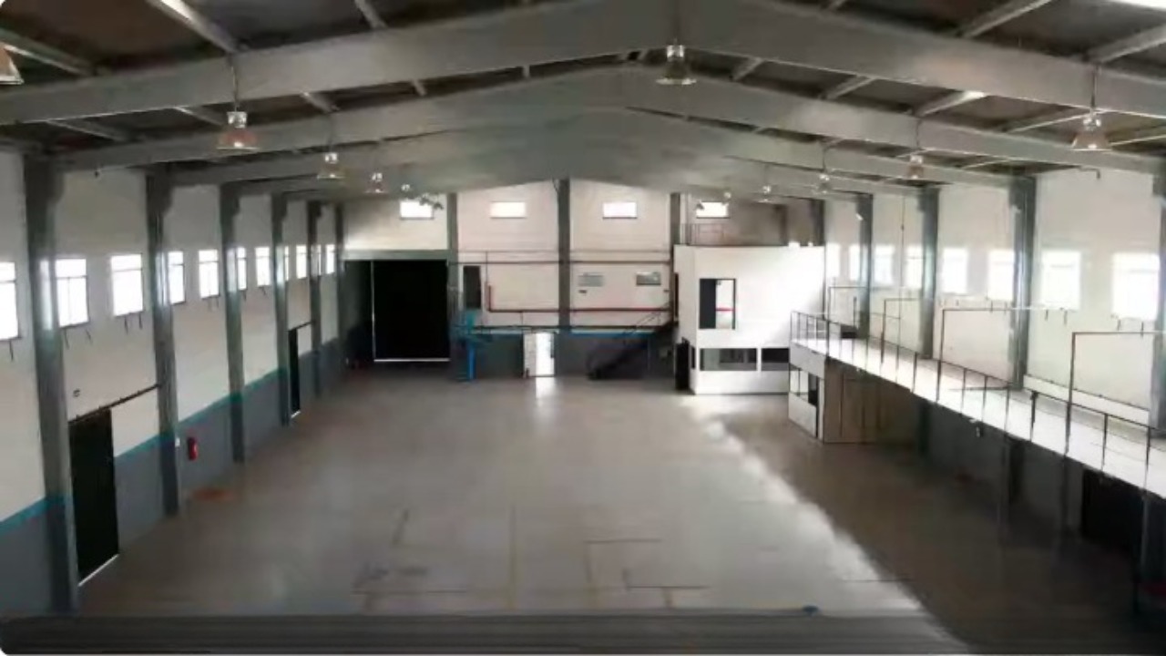 Galpão para alugar em indaiatuba, 2040 m²