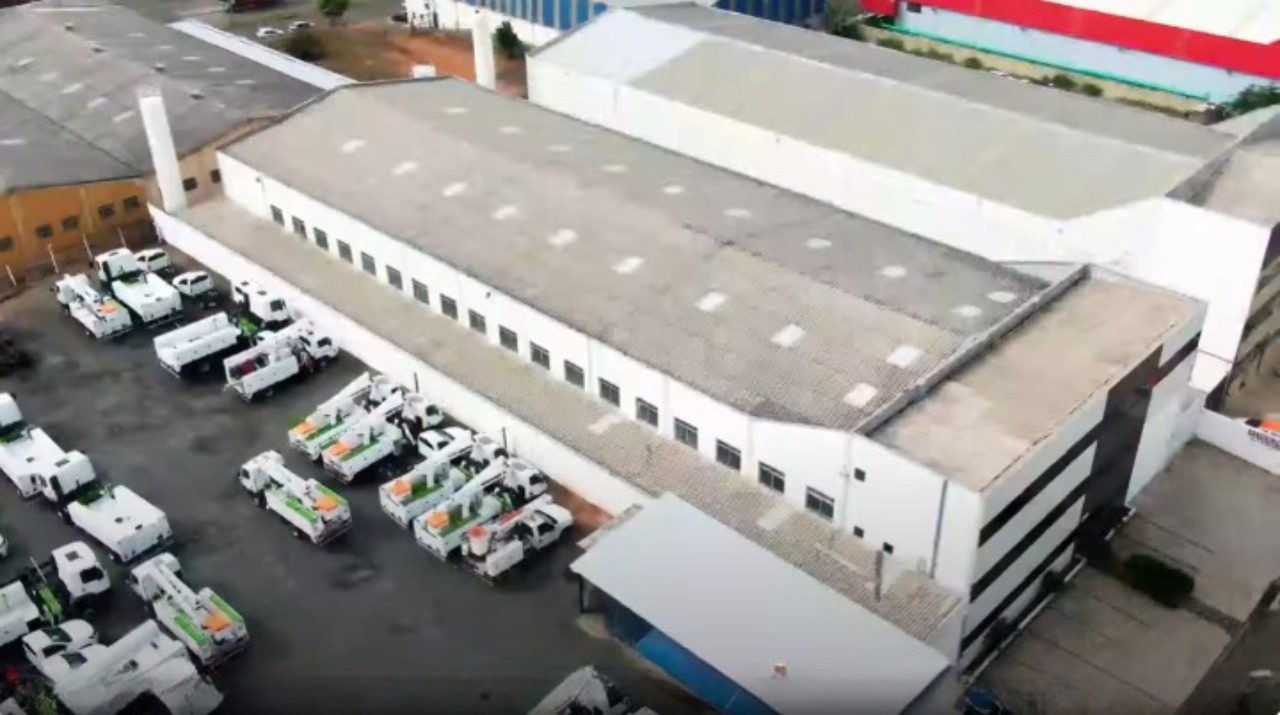 Galpão para alugar em indaiatuba, 2040 m²