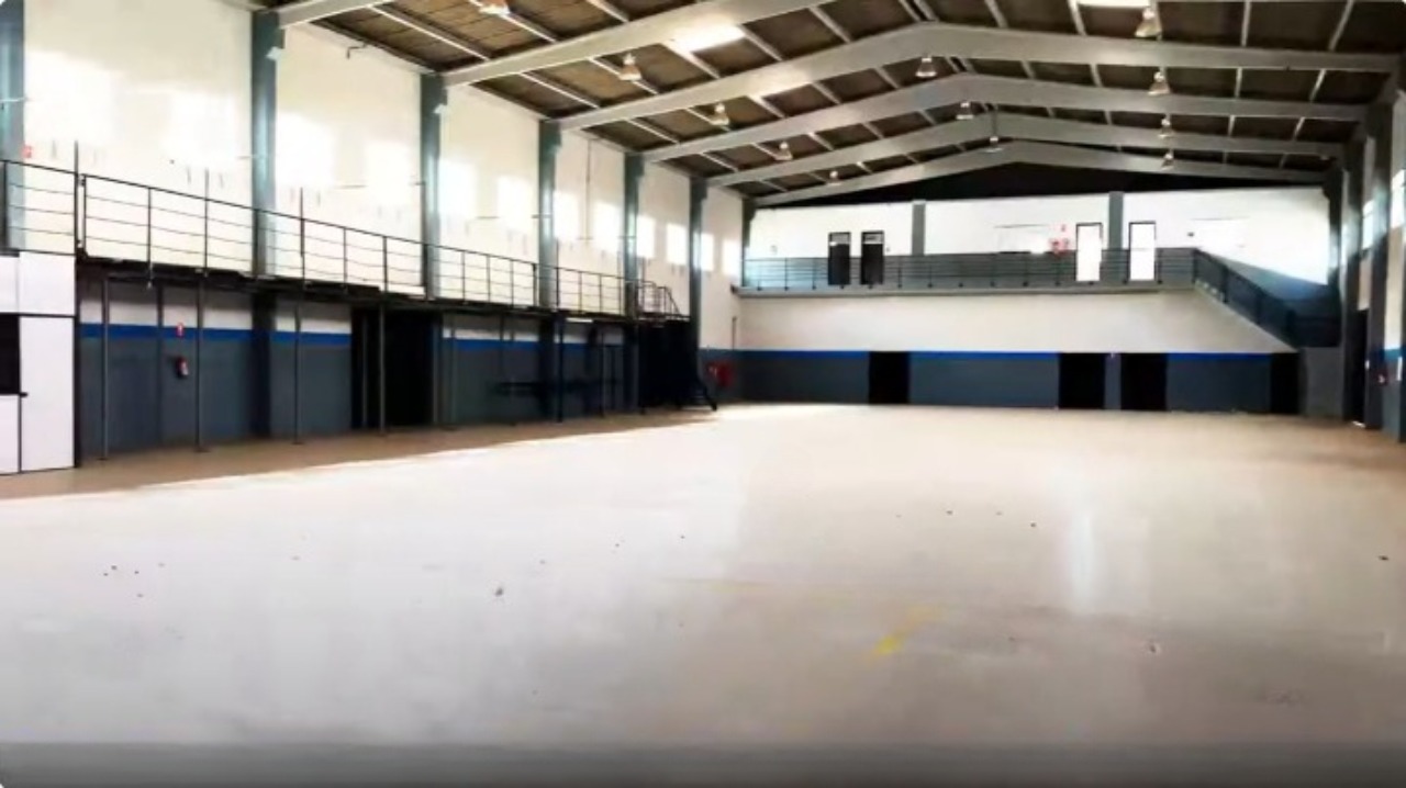 Galpão para alugar em indaiatuba, 2040 m²