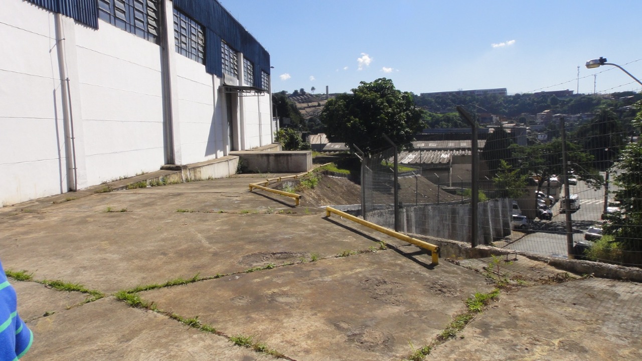 Galpão para alugar em barueri no jardim regina alice