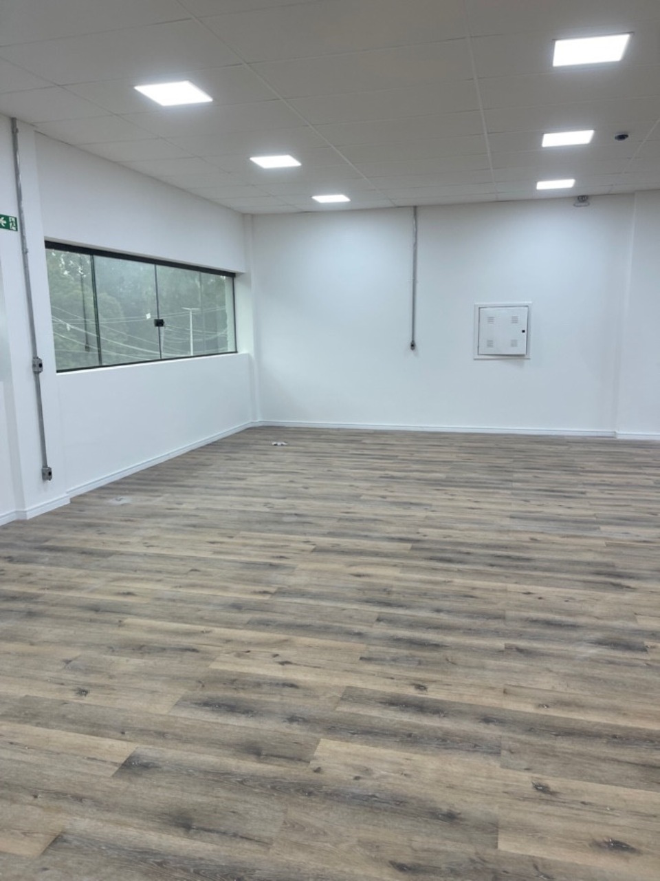 Prédio comercial para alugar em alphaville, barueri, com 1.0