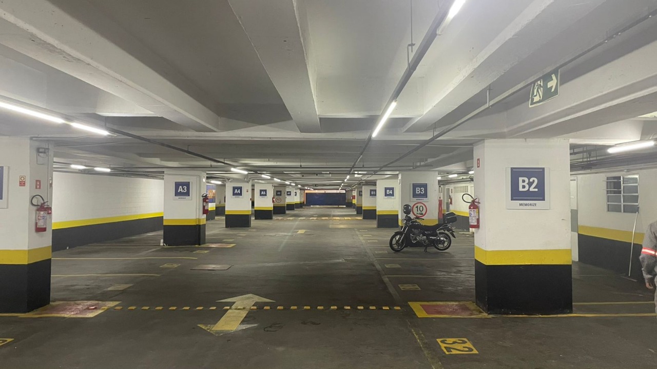 Galpão para alugar em São Paulo no Brooklin ao lado da Marginal Pinheiros Localização privilegiada, 200 m da Marginal Pinheiros