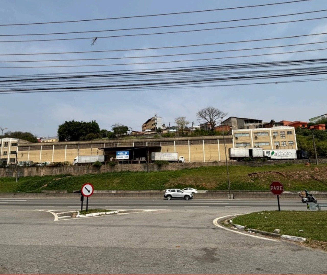 Oportunidade para renda galpão para venda em cotia no km 28 