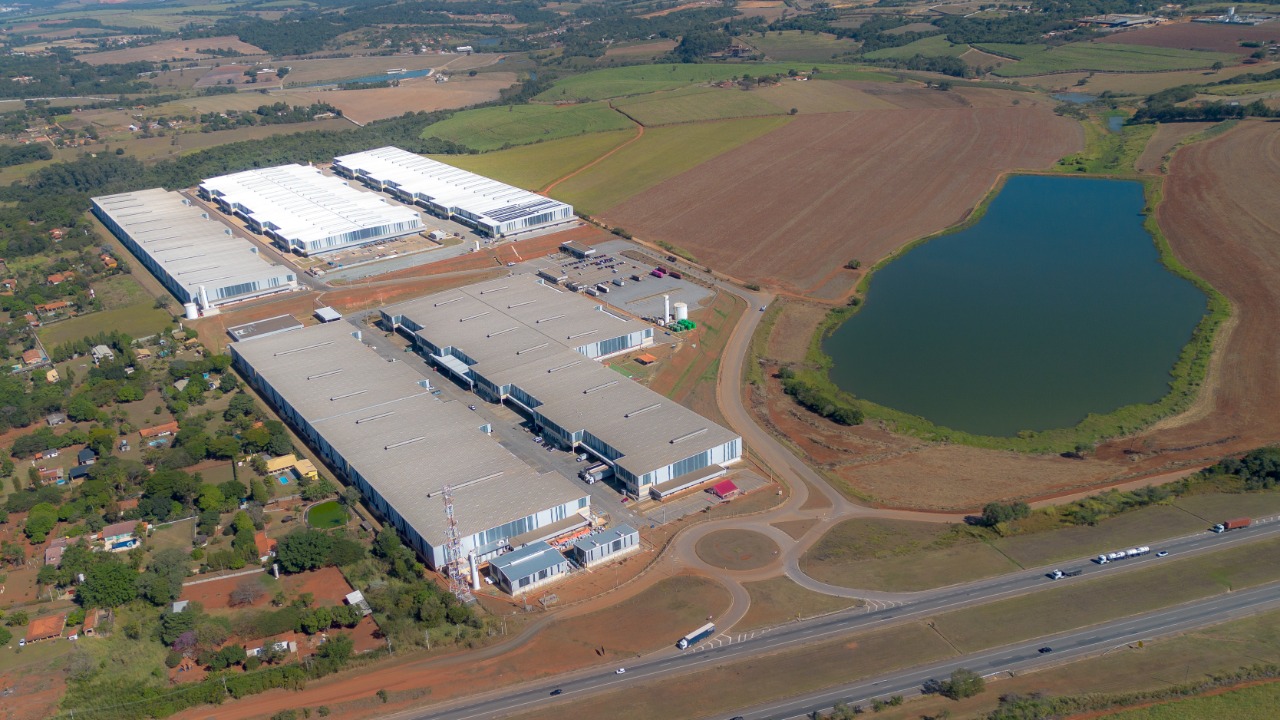 Galpão para aluga em Porto Feliz, na Rodovia Presidente Castelo Branco km 97, sentido Interior - São Paulo, a 5 km da fábrica da Toyota de Sorocaba