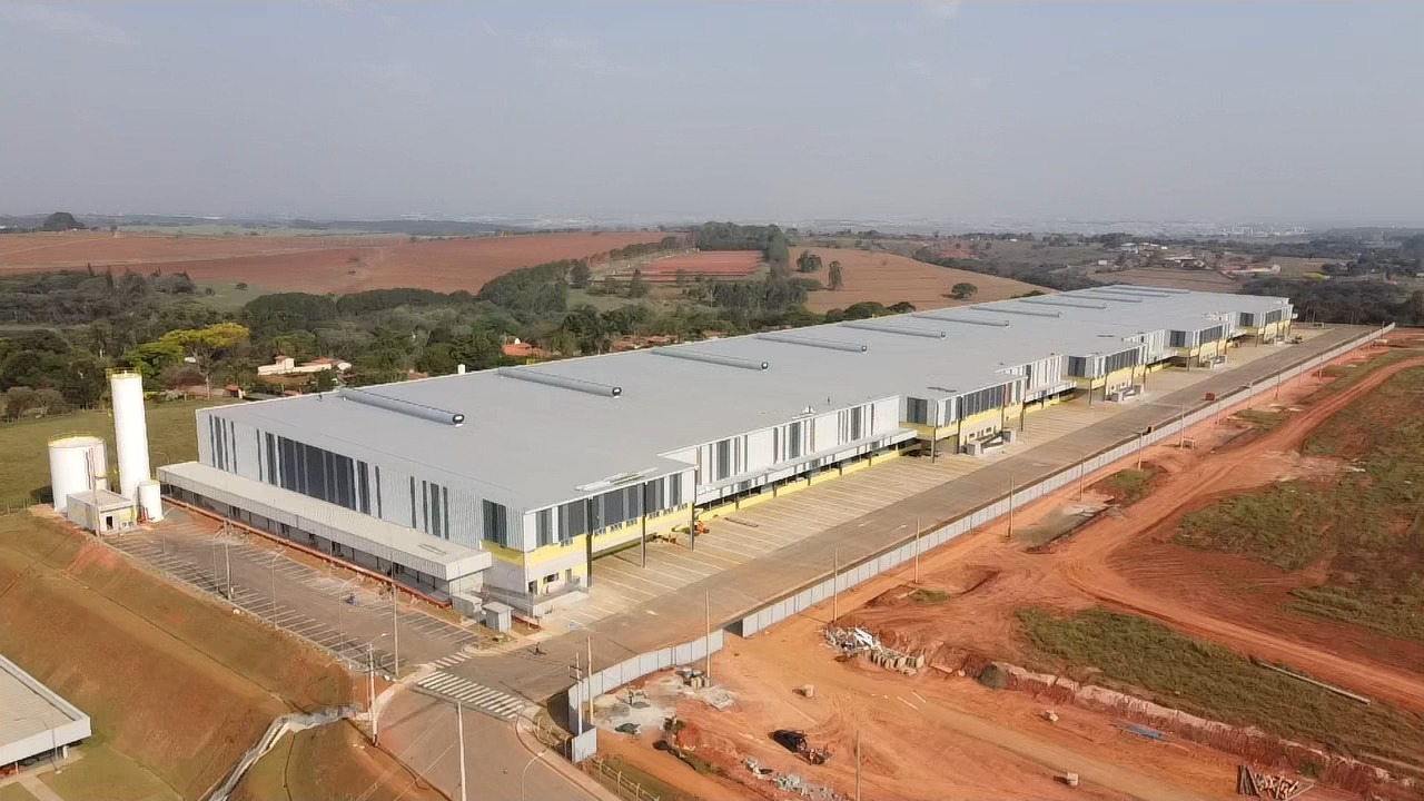 Galpão para aluga em Porto Feliz, na Rodovia Presidente Castelo Branco km 97, sentido Interior - São Paulo, a 5 km da fábrica da Toyota de Sorocaba