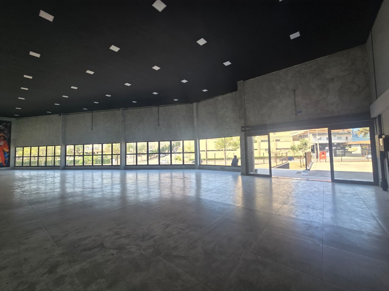 Loja comercial para alugar em sorocaba, dentro do boulevard 