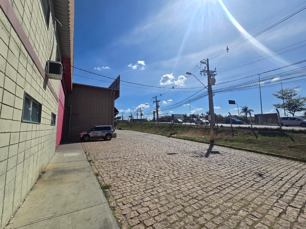 Galpão para alugar em Sorocaba em condomínio fechado