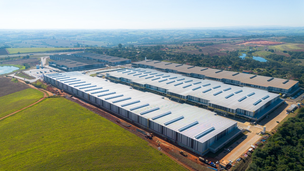 Galpão para aluga em Porto Feliz, na Rodovia Presidente Castelo Branco km 97, sentido Interior - São Paulo, a 5 km da fábrica da Toyota de Sorocaba