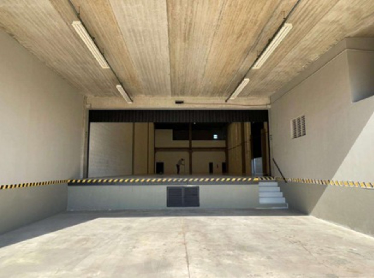 Galpão para alugar em Barueri no Tamboré, 1.500m²