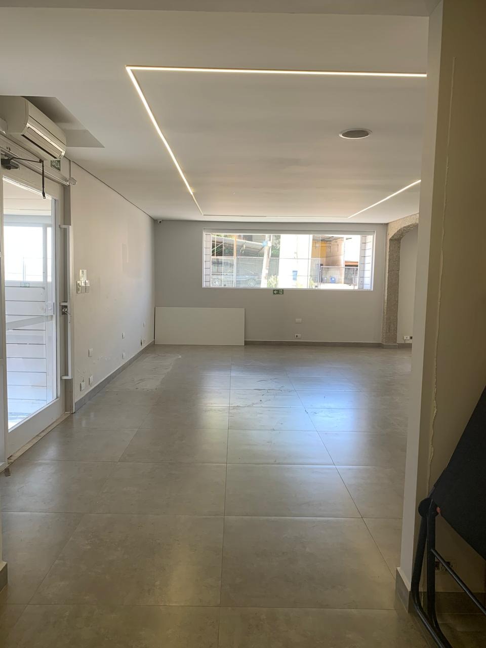 Galpão para alugar em Sorocaba, comercial de esquina