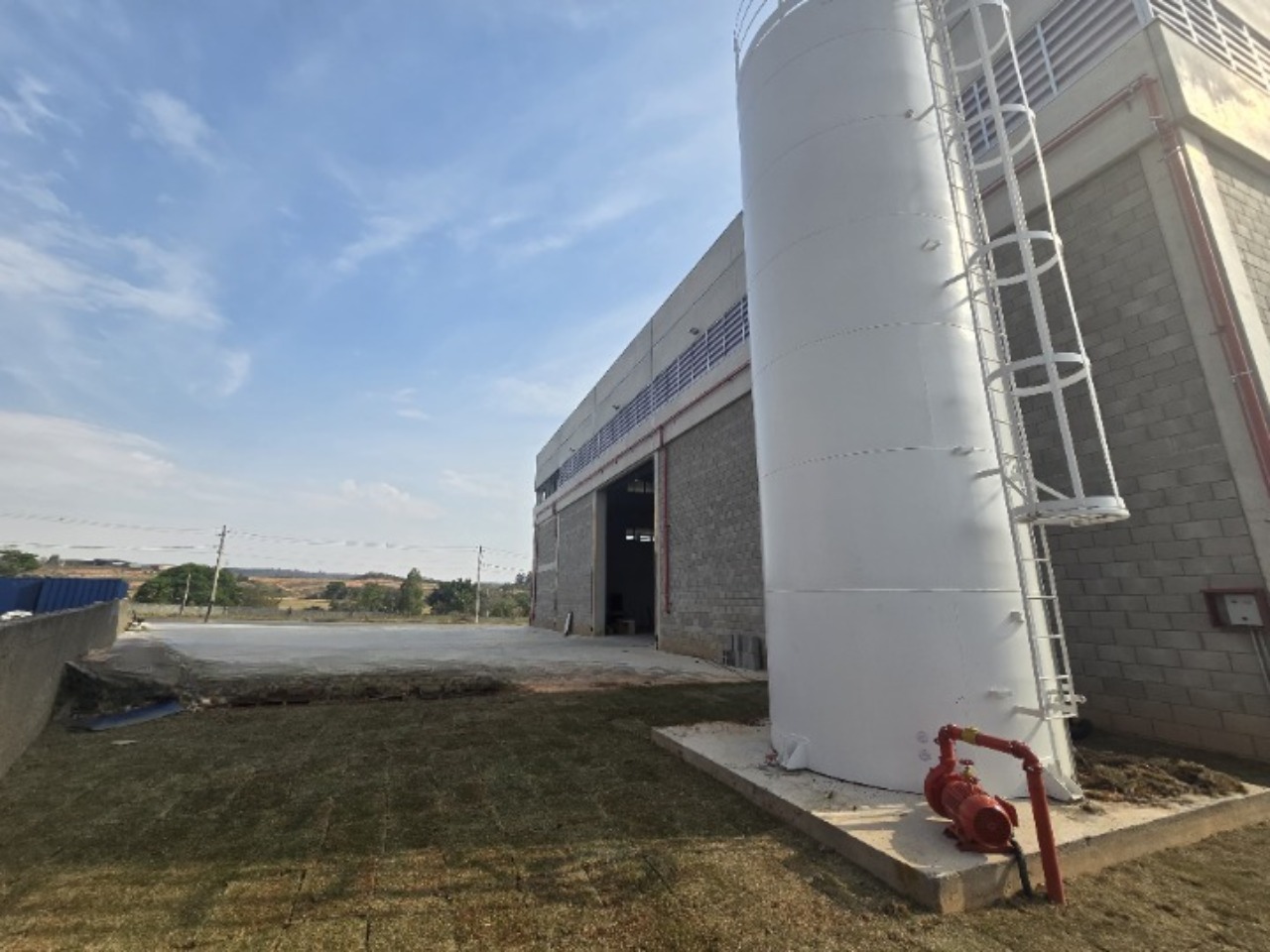 Galpão para alugar em Votorantim em Condomínio Empresarial com doca, Pé direito 10 metros, Piso 10 toneladas, Segurança 24 horas - foto 17