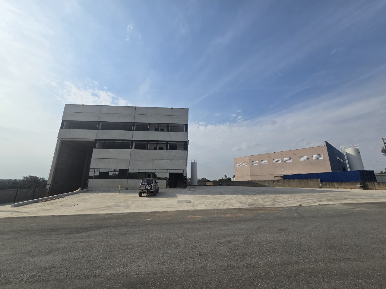 Galpão para alugar em votorantim em condomínio empresarial c