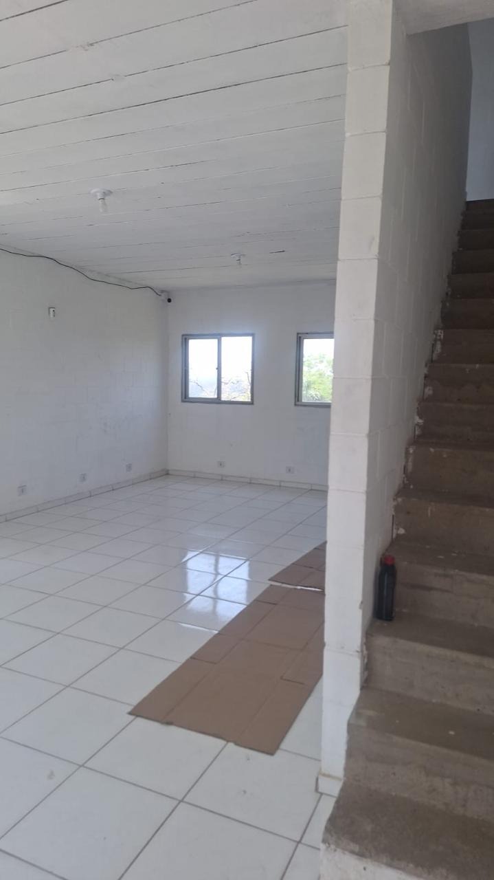 Galpão para alugar em santa isabel no bairro da cachoeira