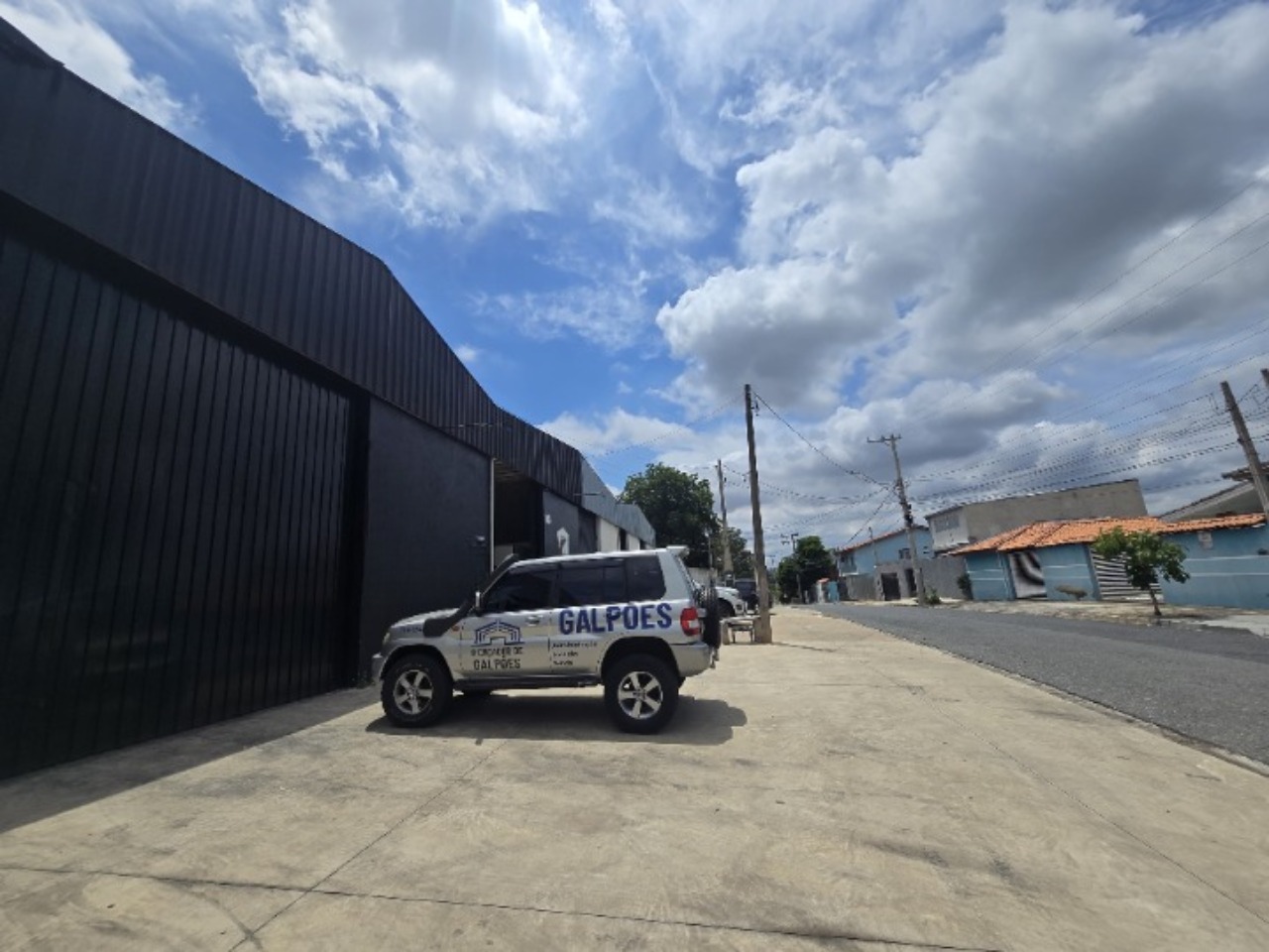 Galpão para alugar em Sorocaba, 300m² no Quintais do Imperador