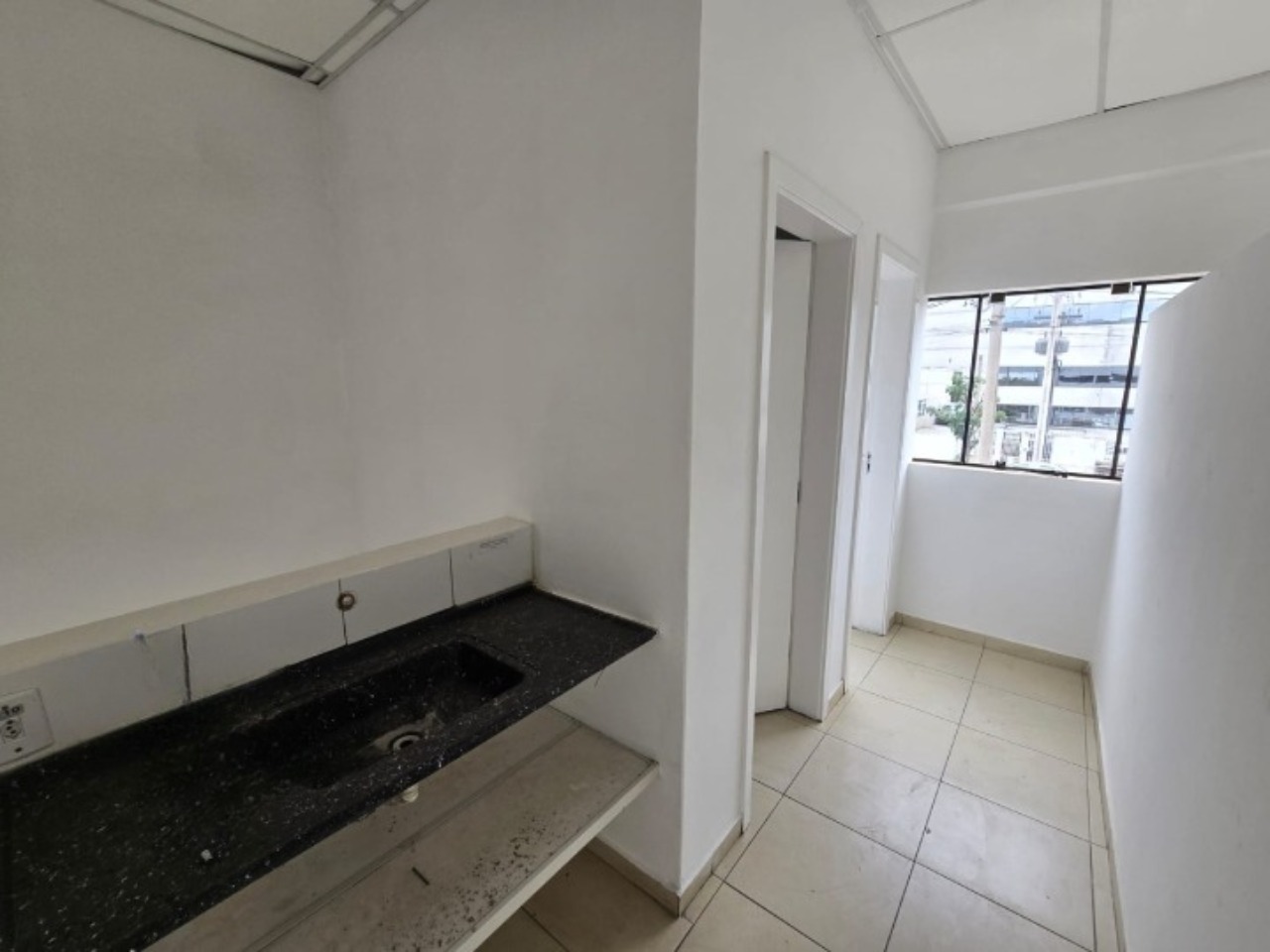 Galpão para alugar em Sorocaba no Cajuru do Sul, 1.000 m²