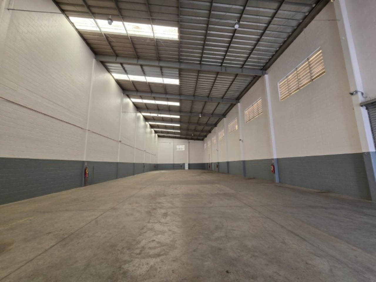 Galpão para alugar em Sorocaba no Cajuru do Sul, 1.000 m²