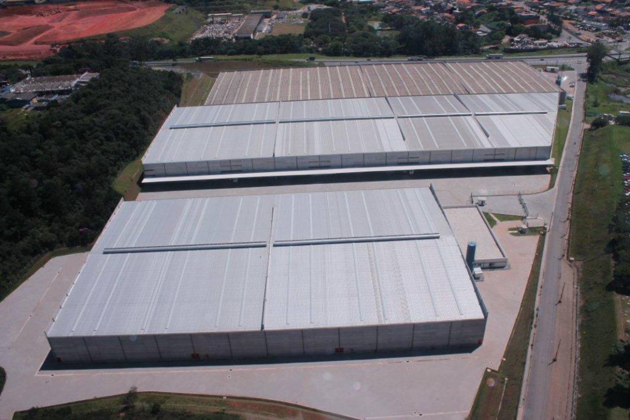 Galpão para alugar em arujá galpão logístico em condomínio a