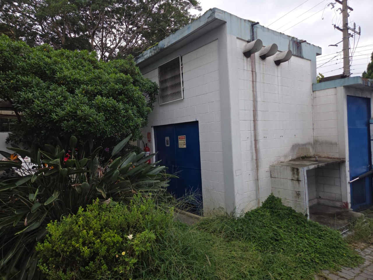 Galpão comercial para alugar na Lapa, São Paulo, próximo à Marginal Tietê, Anhanguera e Bandeirantes, ideal para logística e distribuição