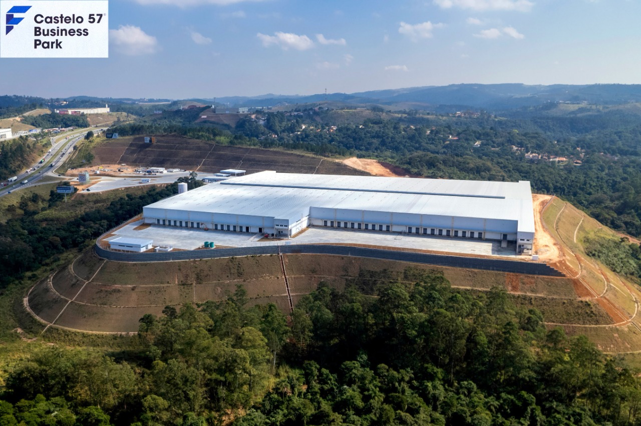Galpão industrial e logístico para alugar na rodovia castelo