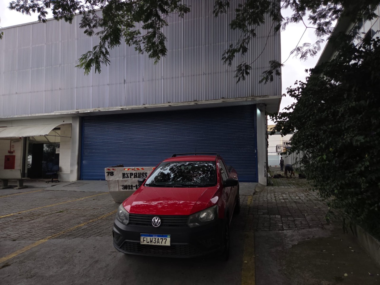 Galpão comercial para alugar na Lapa, São Paulo, próximo à Marginal Tietê, Anhanguera e Bandeirantes, ideal para logística e distribuição