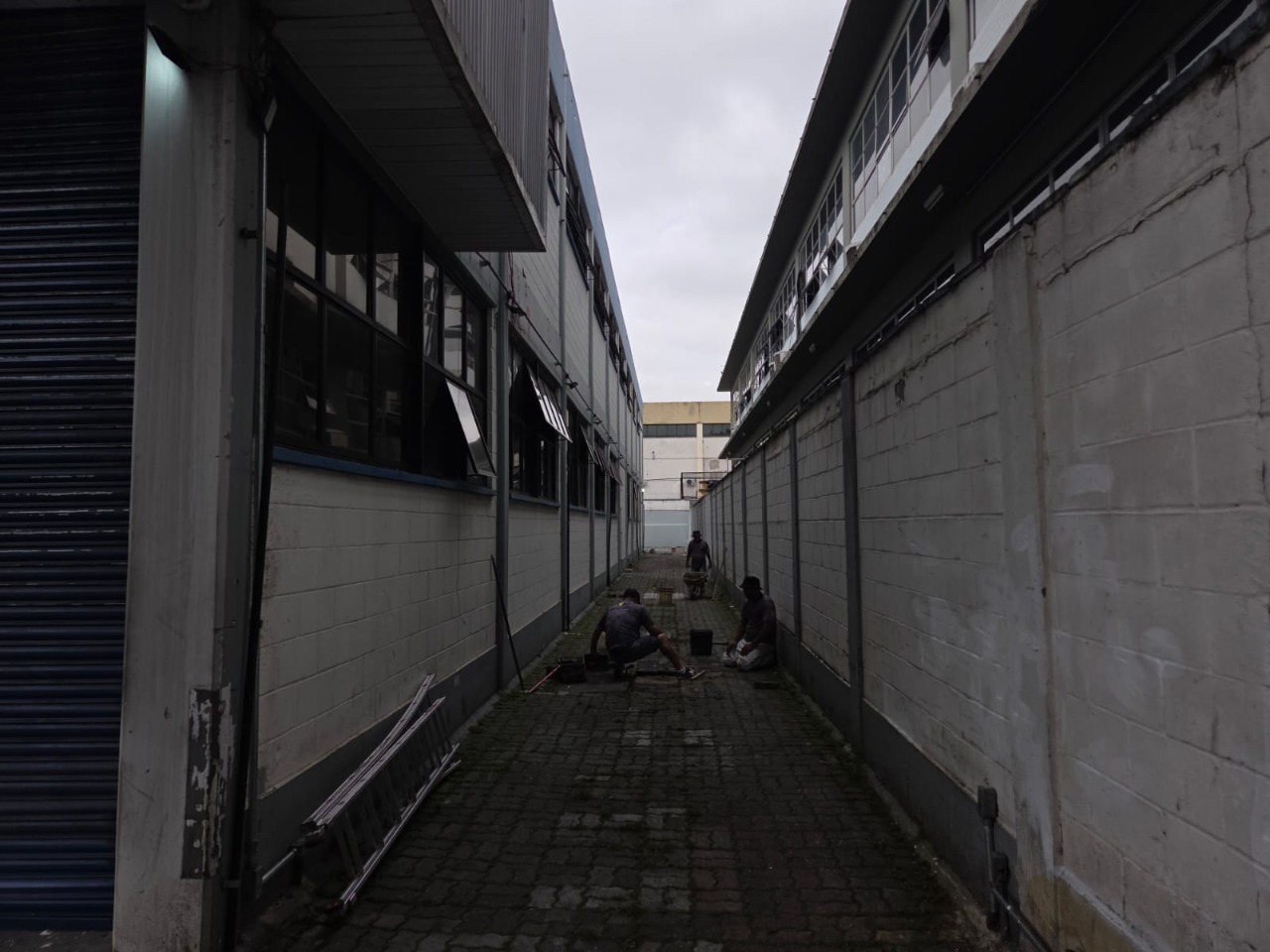 Galpão comercial para alugar na Lapa, São Paulo, próximo à Marginal Tietê, Anhanguera e Bandeirantes, ideal para logística e distribuição