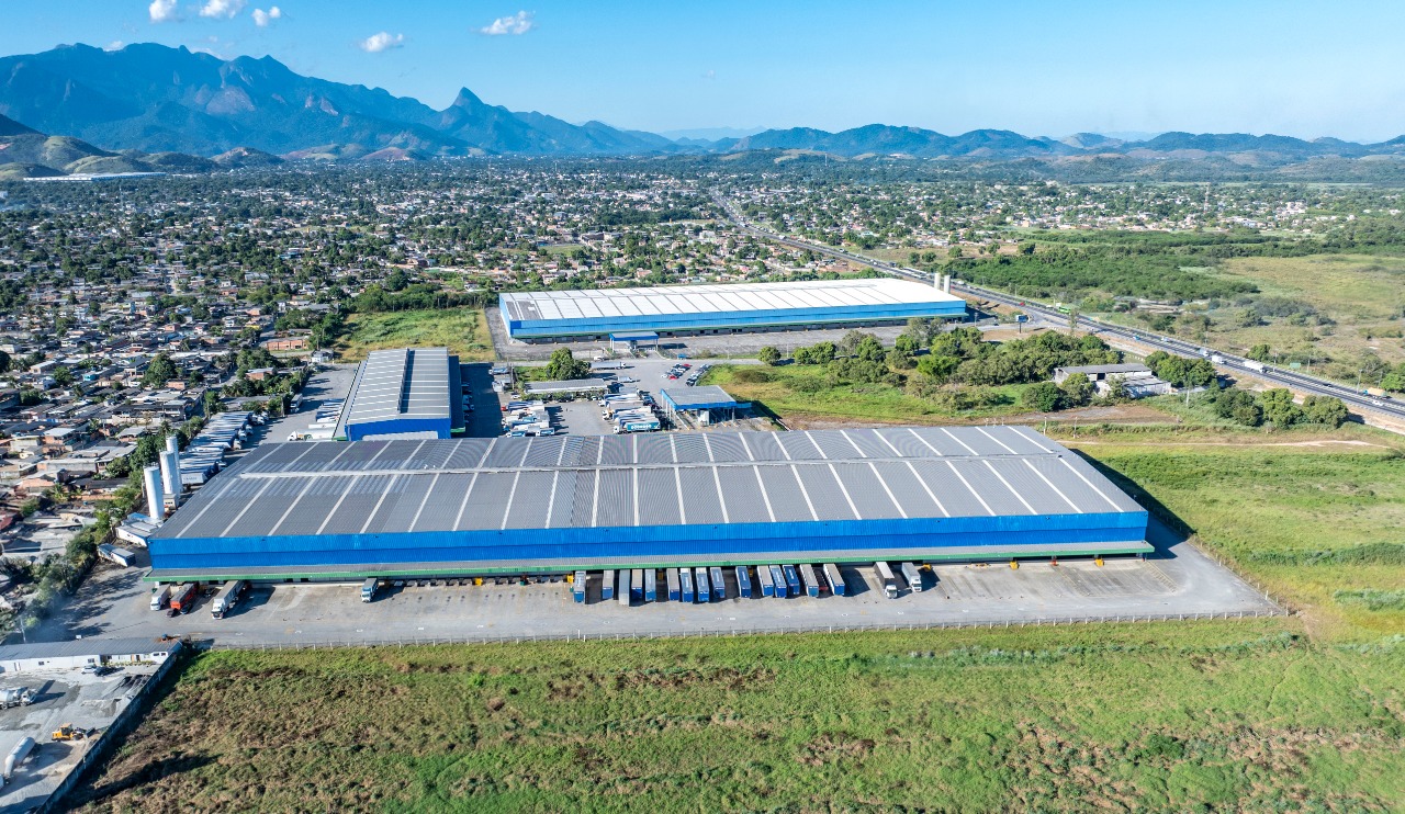 Galpão logístico para alugar em duque de caxias/rj, acesso à