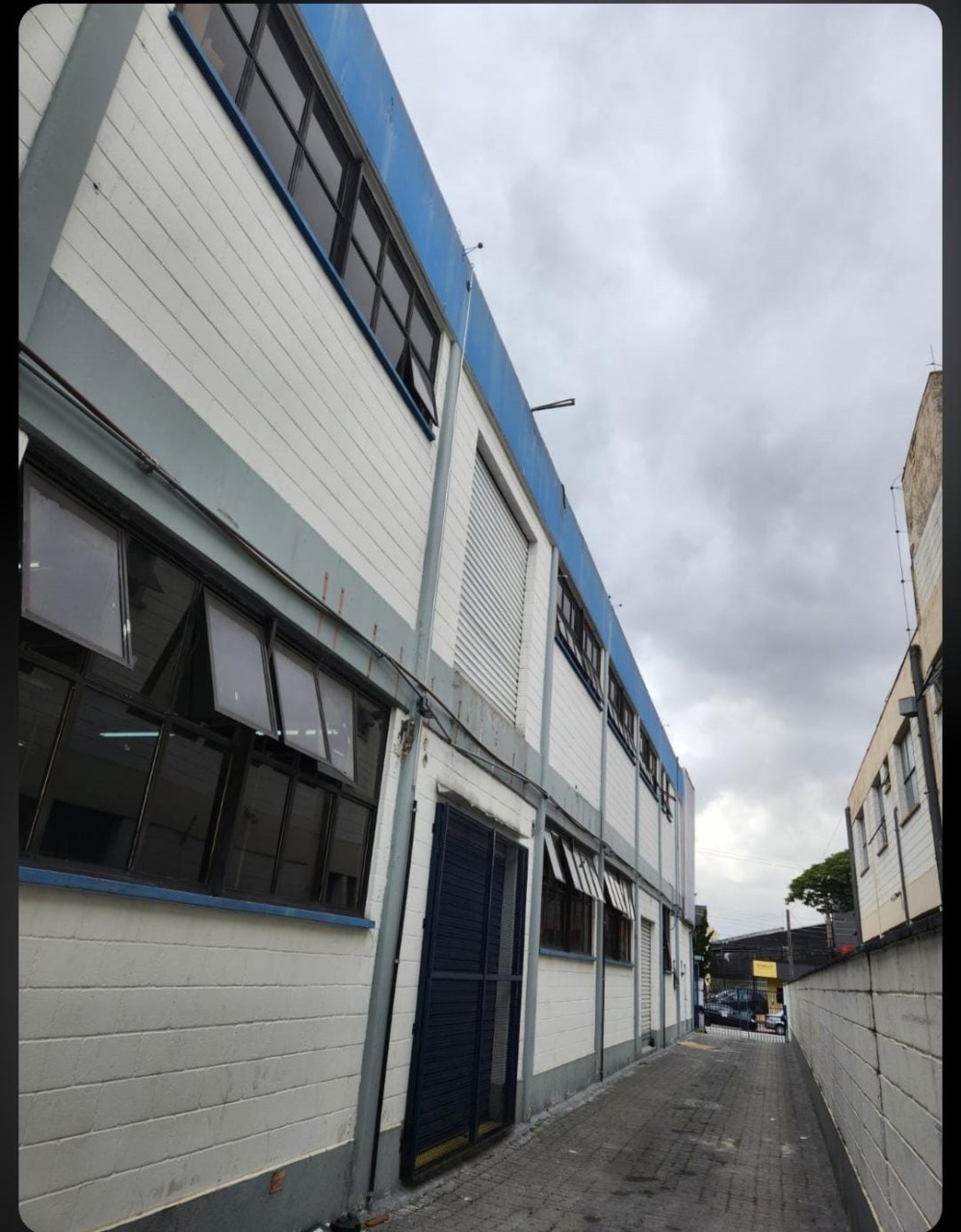 Galpão comercial para alugar na Lapa, São Paulo, próximo à Marginal Tietê, Anhanguera e Bandeirantes, ideal para logística e distribuição