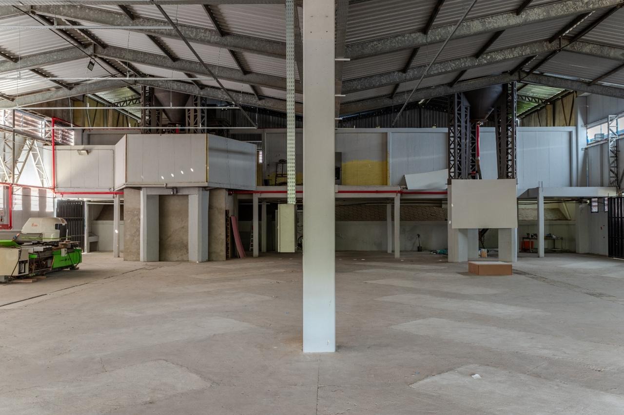 Imóvel Industrial à Venda em Salto de Pirapora/SP: 17.564 m² de Terreno e 7.281 m² de Área Construída no Distrito Industrial I