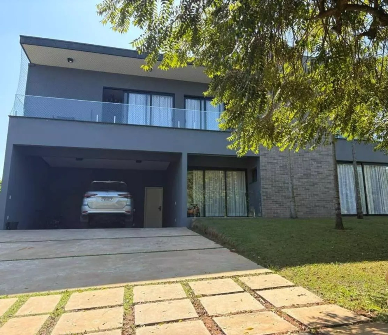 Casa de alto padrão, casa de luxo, mansão em condomínio fech