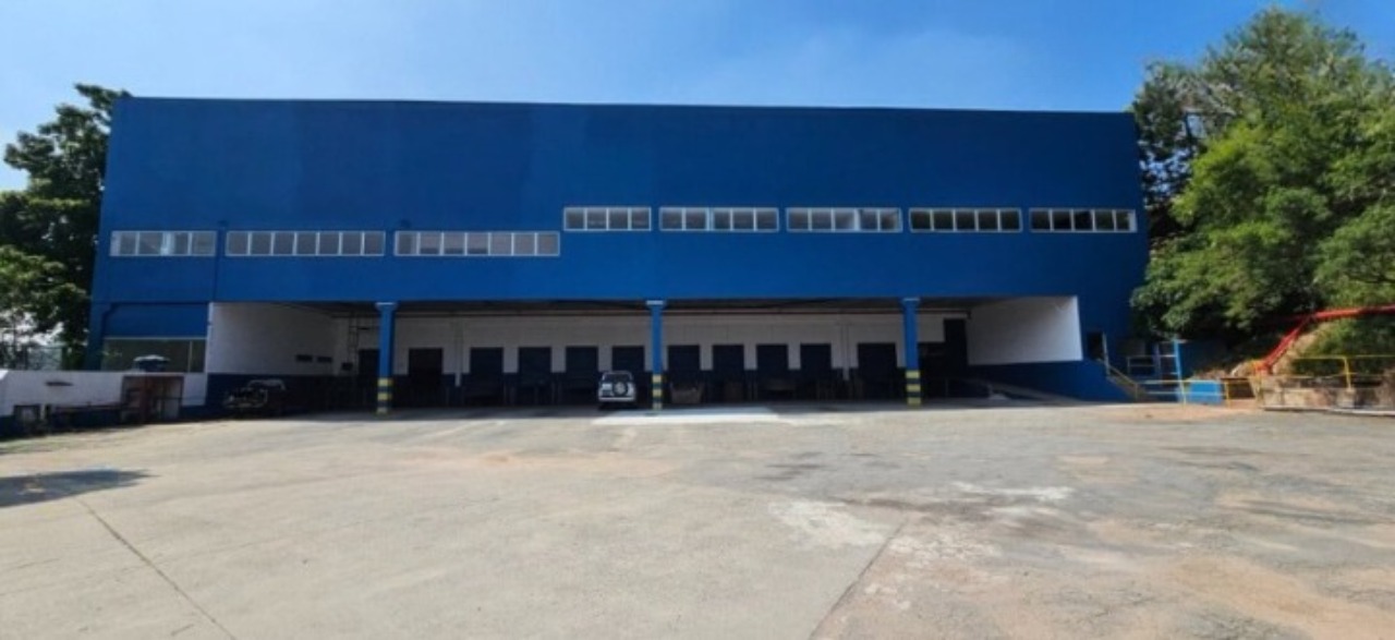 Galpão logístico para alugar em embu das artes, próximo à ré